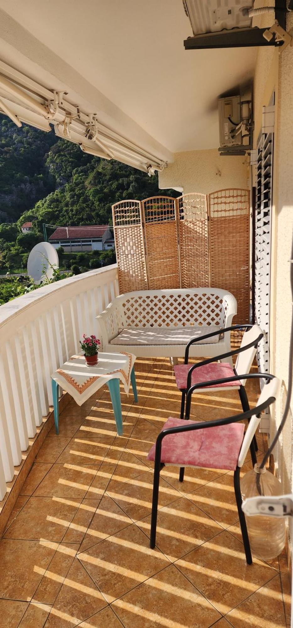 Lorena Rooms Risan Dış mekan fotoğraf