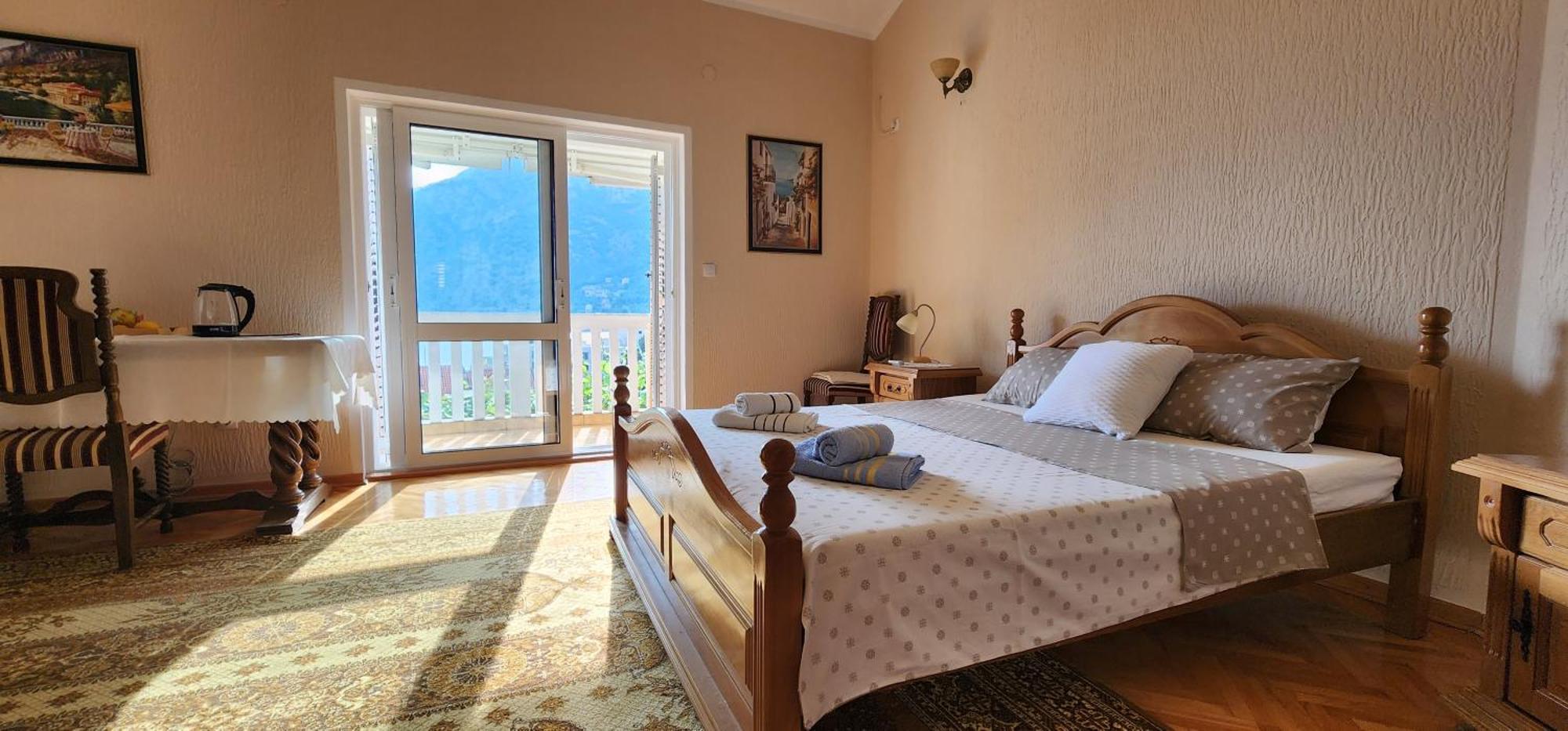 Lorena Rooms Risan Dış mekan fotoğraf