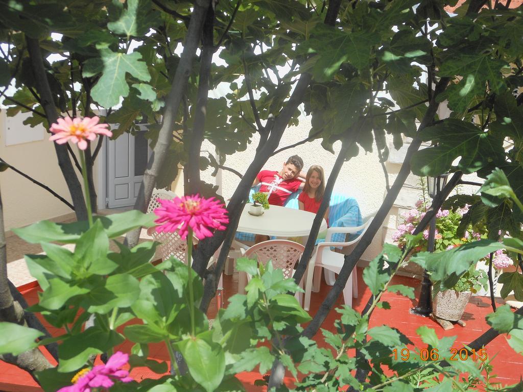 Lorena Rooms Risan Dış mekan fotoğraf